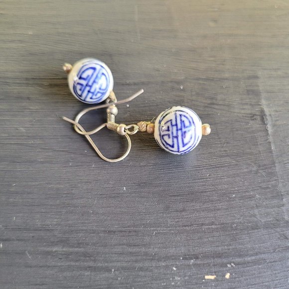 White and Blue Porcelain Chinese Character Beaded Dangle Earrings - Picture 2 of 7
